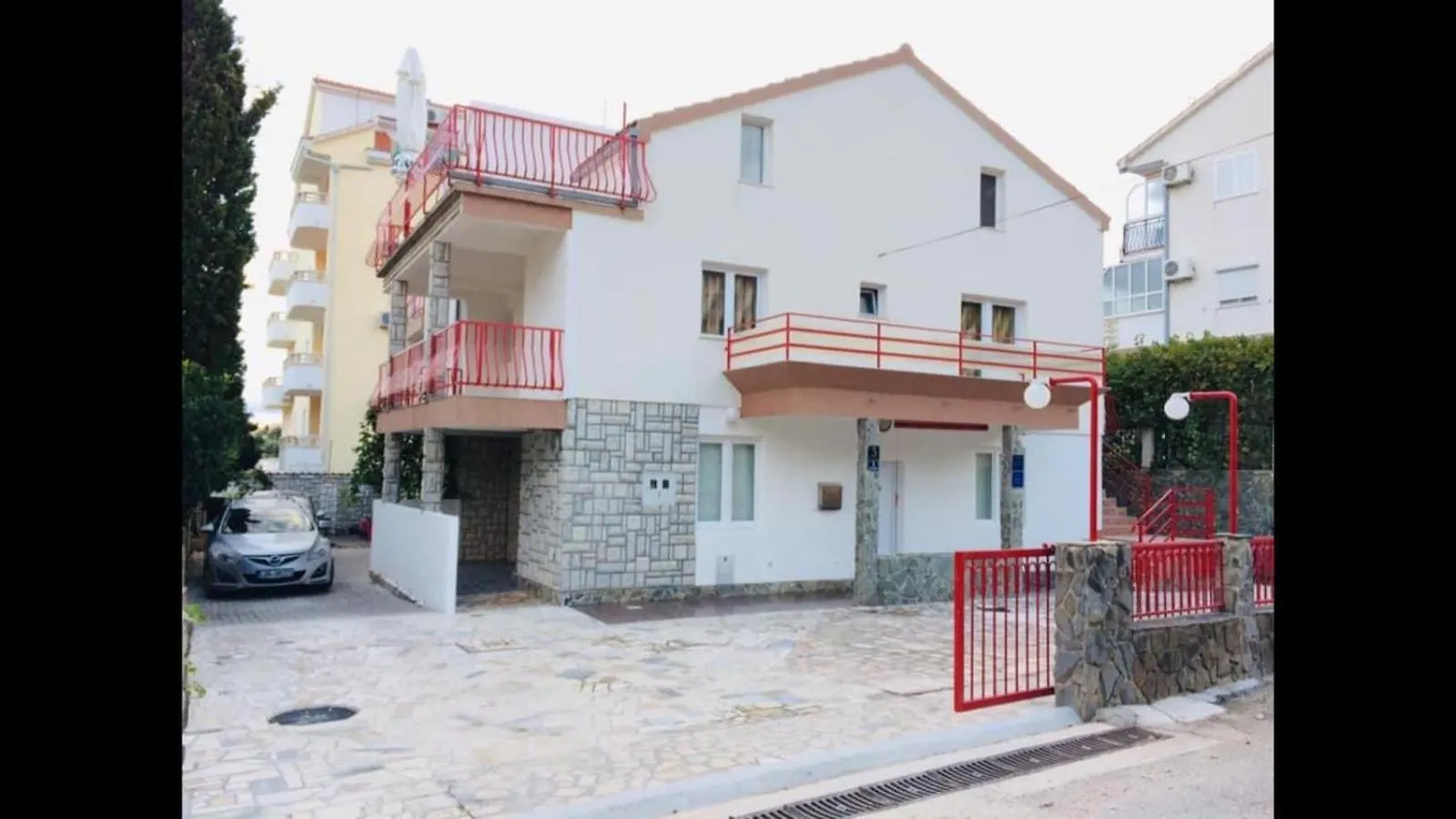 Apartmani Ema Trogir 0*,
