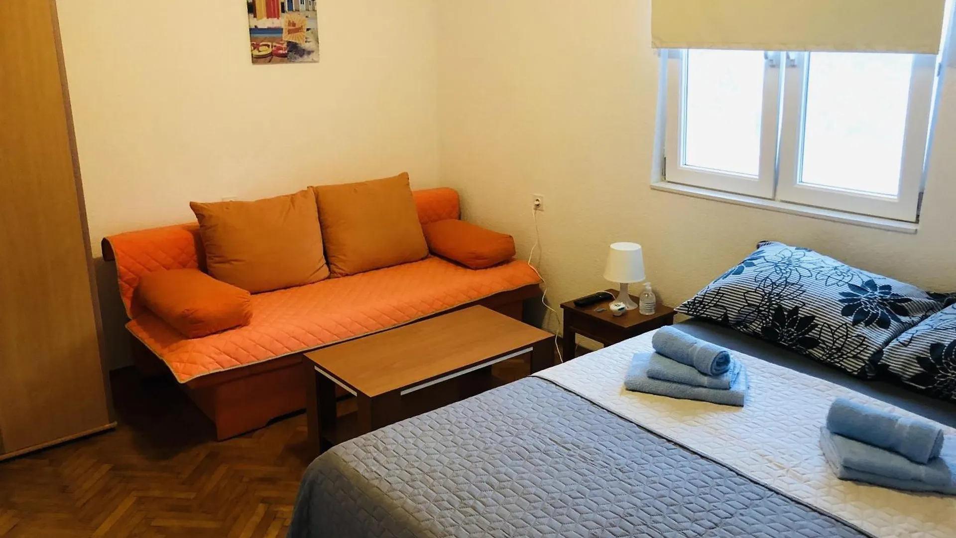 Apartment Apartmani Ema Trogir