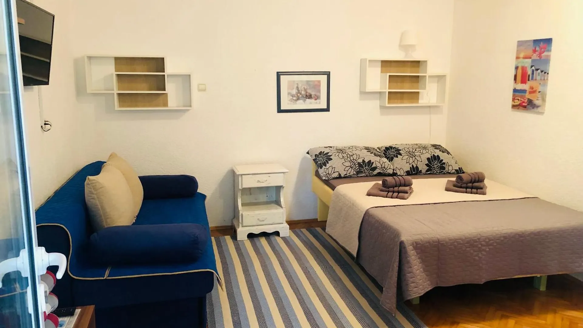 Apartmani Ema Trogir Croatia